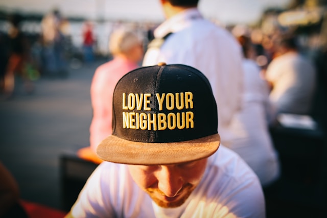 5 CARDINAL POINTS TO LOVE YOUR NEIGHBOUR